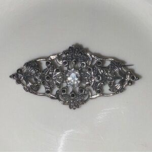 Vintage Art Deco 925 Sterling Silver Genuine Marcasite & Rhinestone brooch